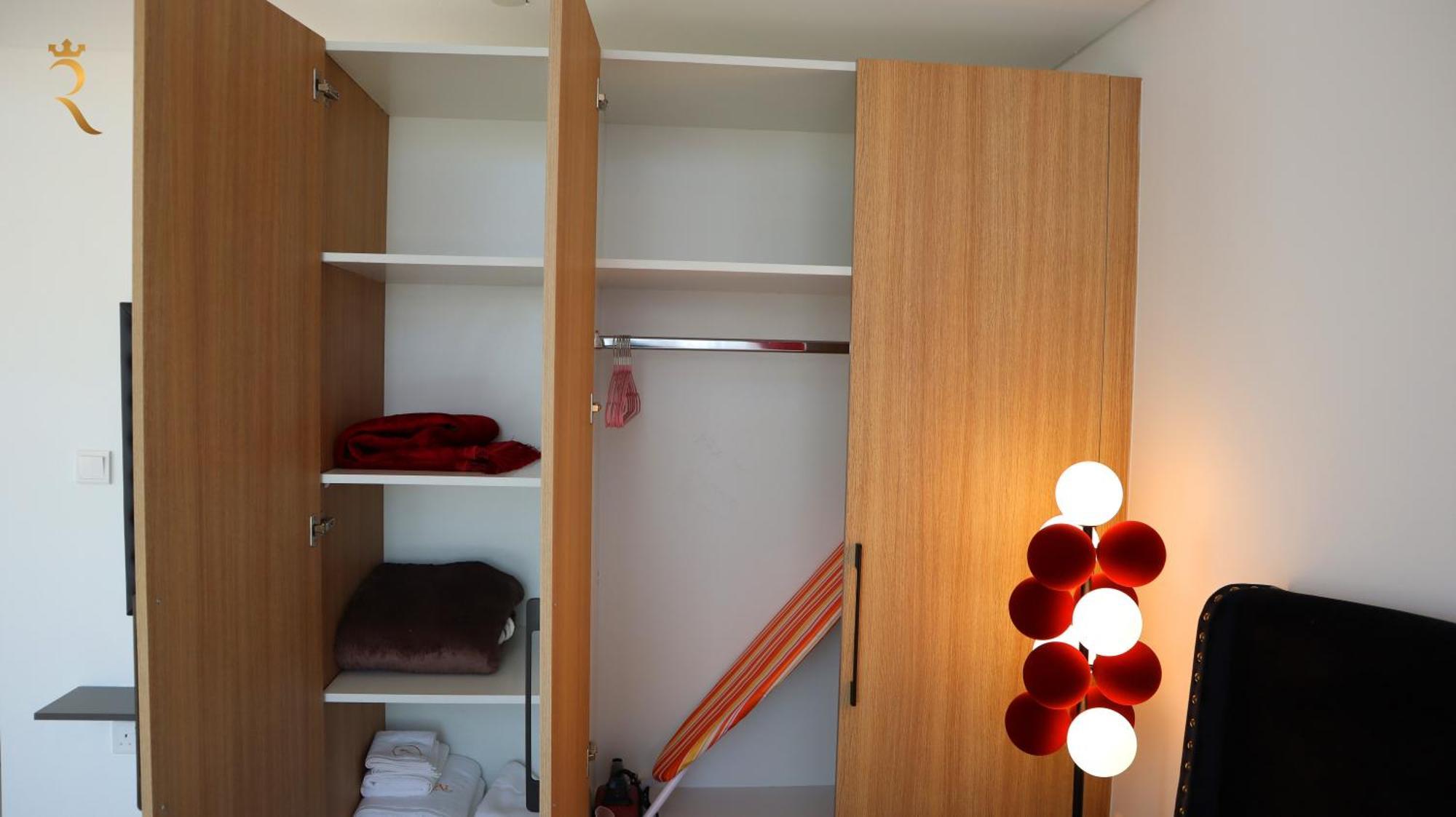 Apartment Valentina Transit In Masdar Abu Dhabi