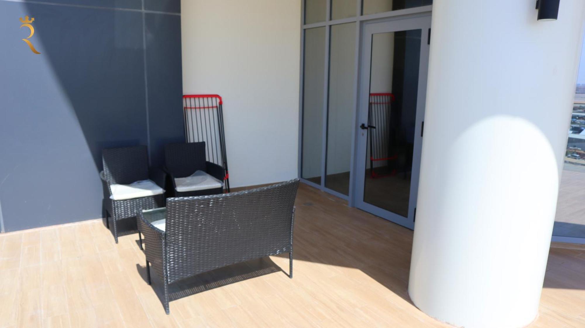 Apartment Valentina Transit In Masdar Abu Dhabi
